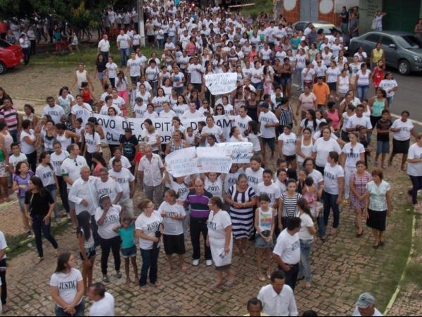Caso Neylivia I: Familiares e amigos de Neylivia Costa fazem caminhada pedindo por PAZ e JUSTIÇA  - Imagem 21