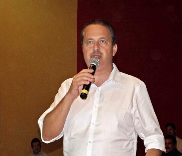 Eduardo Campos faz críticas a Dilma durante encontro no Centro de Convenções Maranhense