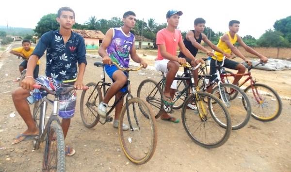 Maratonas e corridas de jumentos abriram  a programação do dia 28 em Canavieira - Imagem 13