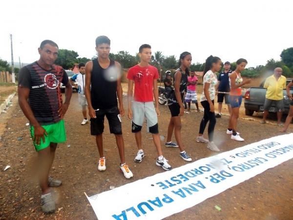 Maratonas e corridas de jumentos abriram  a programação do dia 28 em Canavieira - Imagem 9