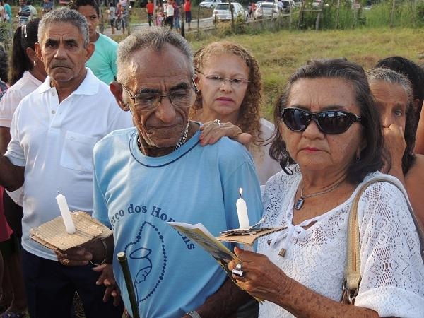 Visita da Divina Santa Cruz enaltece a fé  na região - Imagem 10