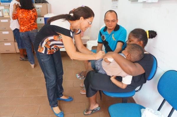 Secretaria Municipal de Saúde inicia vacinação contra Gripe - Imagem 5