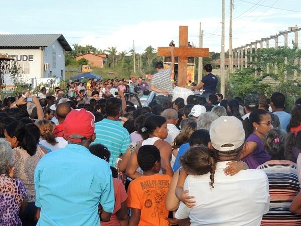Visita da Divina Santa Cruz enaltece a fé  na região - Imagem 3