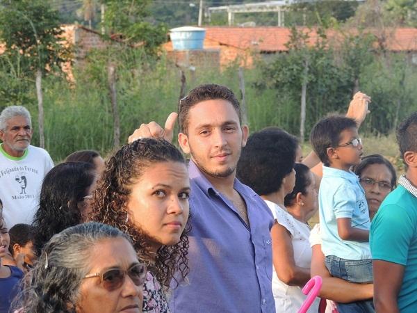 Visita da Divina Santa Cruz enaltece a fé  na região - Imagem 8