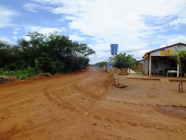 Secretaria de obras recebe elogios dos vereadores de Dom Expedito Lopes - Imagem 6