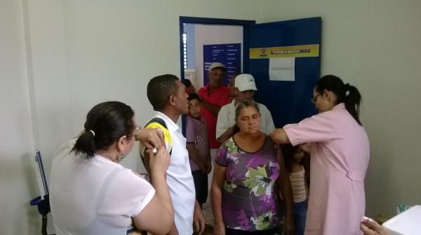 População compareceu em Grande Número no Dia D da Campanha de Vacinação Contra Influenza - Imagem 10