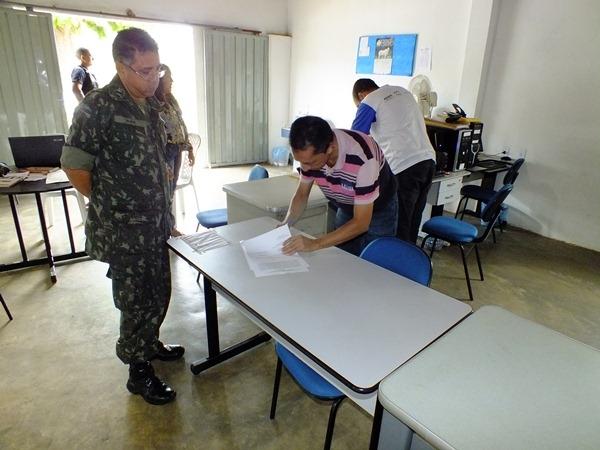 Exército suspende abastecimento feito por carros-pipa e pode suspender definitivamente. - Imagem 6