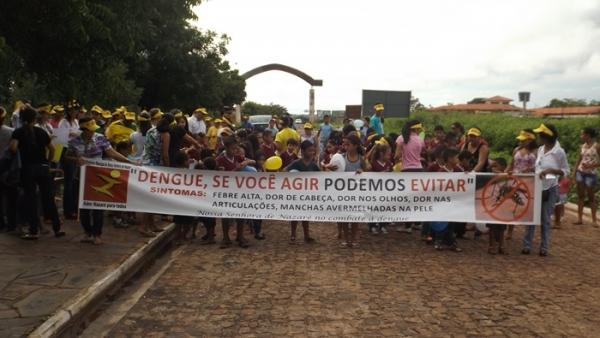 Caminhada de conscientização contra a Dengue  - Imagem 40