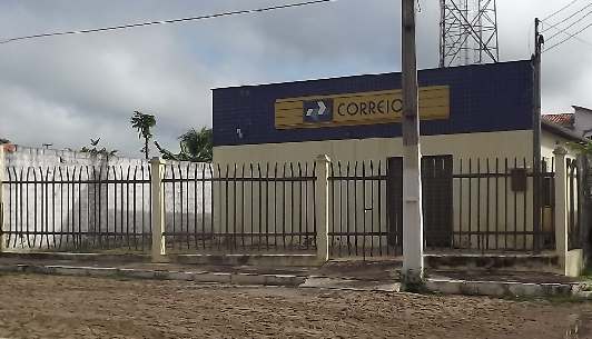  EXCLUSIVO - Bandidos armados arrombam e assaltam agência dos Correios de São João do Arraial
