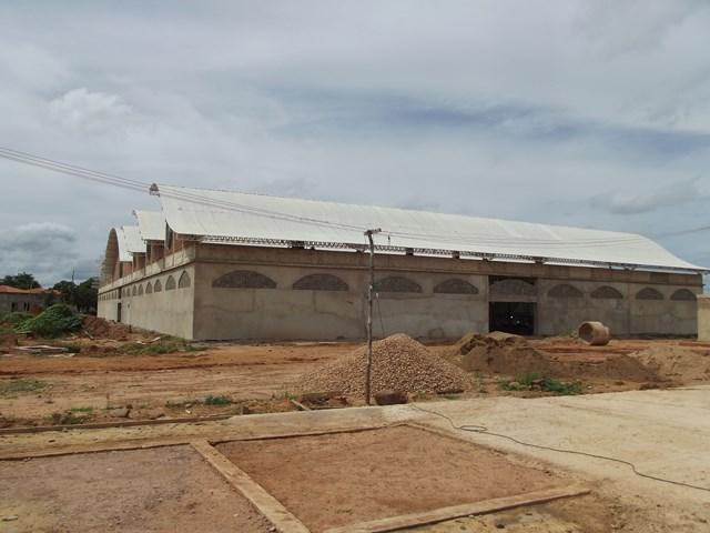 Obras do mercado seguem em ritmo acelerado