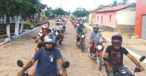 Canavieira comemora 22 anos com inaugurações, corte de bolo e muita festa. - Imagem 43