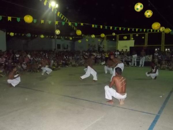 Aniversário da cidade : Noite da educação foi um espetáculo em Canavieira  - Imagem 59