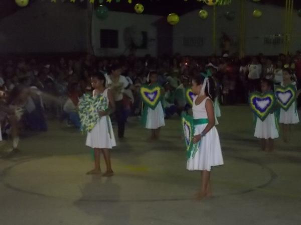 Aniversário da cidade : Noite da educação foi um espetáculo em Canavieira  - Imagem 67