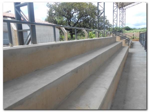 Prefeitura Municipal Constrói Quadra de Esporte com cobertura no Povoado Forte - Imagem 10