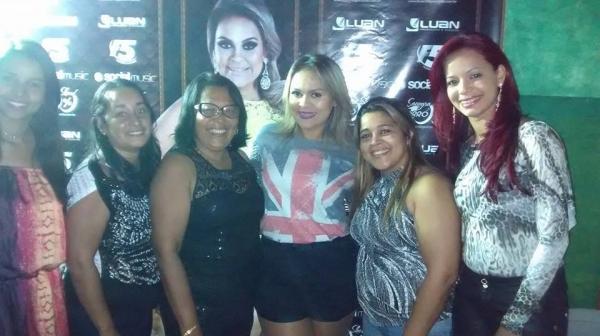 Canavieira comemora 22 anos com inaugurações, corte de bolo e muita festa. - Imagem 1