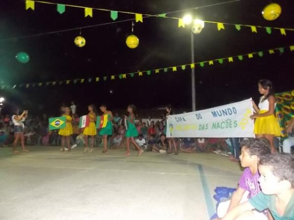 Aniversário da cidade : Noite da educação foi um espetáculo em Canavieira  - Imagem 43