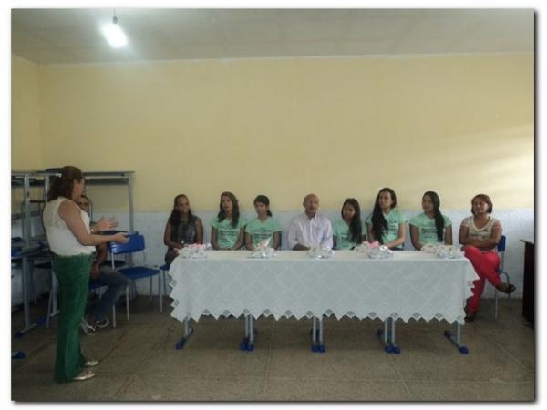 Estudante inhumense Camila Ferreira em entrevista direto da Europa “Intercâmbio” - Imagem 8