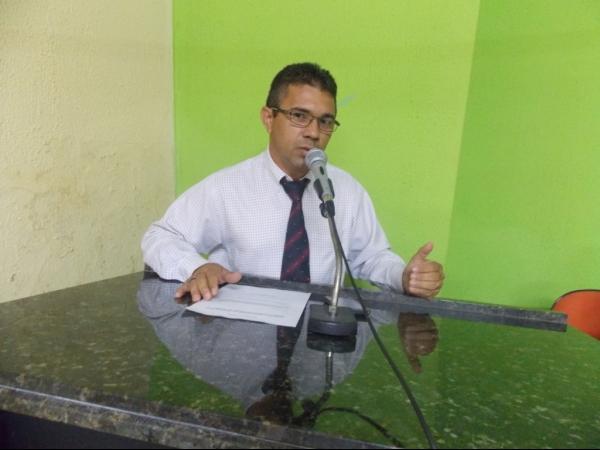 Realizada a 8ª sessão solene de 2014 da câmara de vereadores - Imagem 3