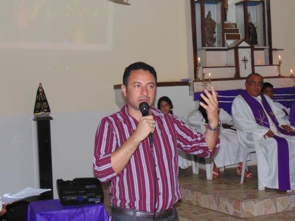 Padre Juarez Donato toma posse como novo pároco da paroquia Santo Inácio de Loyola - Imagem 14