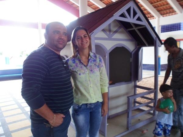 Prefeito Walfredo Filho participa do Primeiro dia de aula na Creche Pro - Infância  - Imagem 3