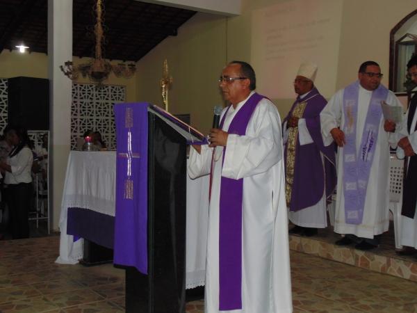 Padre Juarez Donato toma posse como novo pároco da paroquia Santo Inácio de Loyola - Imagem 31