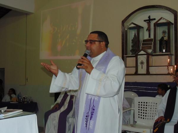 Padre Juarez Donato toma posse como novo pároco da paroquia Santo Inácio de Loyola - Imagem 20