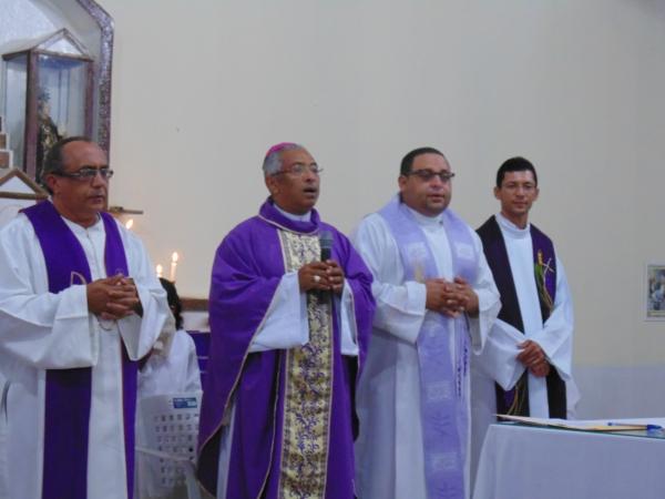 Padre Juarez Donato toma posse como novo pároco da paroquia Santo Inácio de Loyola - Imagem 37
