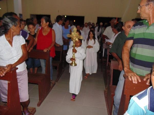 Padre Juarez Donato toma posse como novo pároco da paroquia Santo Inácio de Loyola - Imagem 38