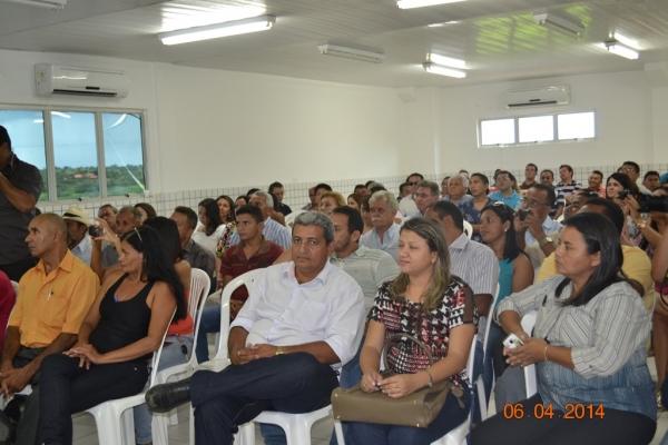 Prefeito Zé Resende e vice Professor Dominguinhos participam do Encontro Ouvindo o Piauí. - Imagem 10