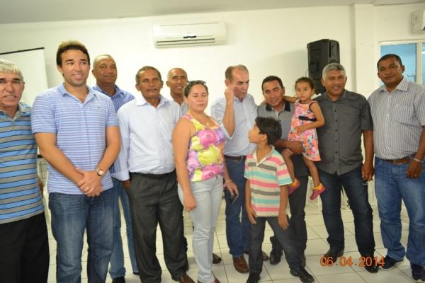 Prefeito Zé Resende e vice Professor Dominguinhos participam do Encontro Ouvindo o Piauí. - Imagem 21