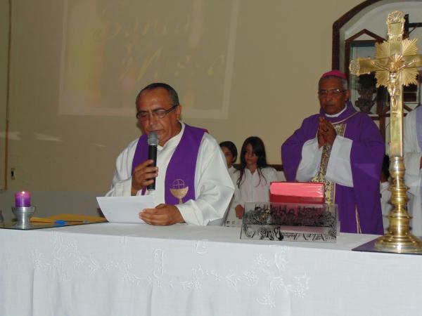Padre Juarez Donato toma posse como novo pároco da paroquia Santo Inácio de Loyola - Imagem 28