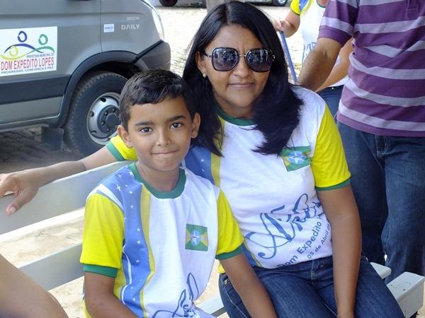 Dom Expedito Lopes: comemora Bodas de Ouro em grande estilo “50 anos de emancipação política” - Imagem 28