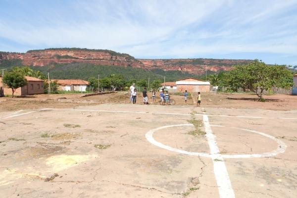 Prefeita Claudia lobo inicia obra da academia aberta no povoado para batins e reforma da quadra esportiva  - Imagem 6