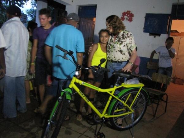 Prefeita vai entregar mais  de 250 bicicletas do pedala Piauí - Imagem 16