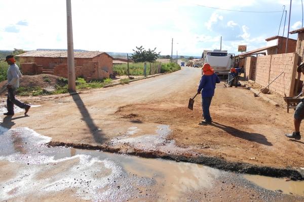 A Prefeita claudia lobo Junto ao Governo do Estado Faz Recuperação da PI que liga Currais a Bom Jesus - Imagem 9