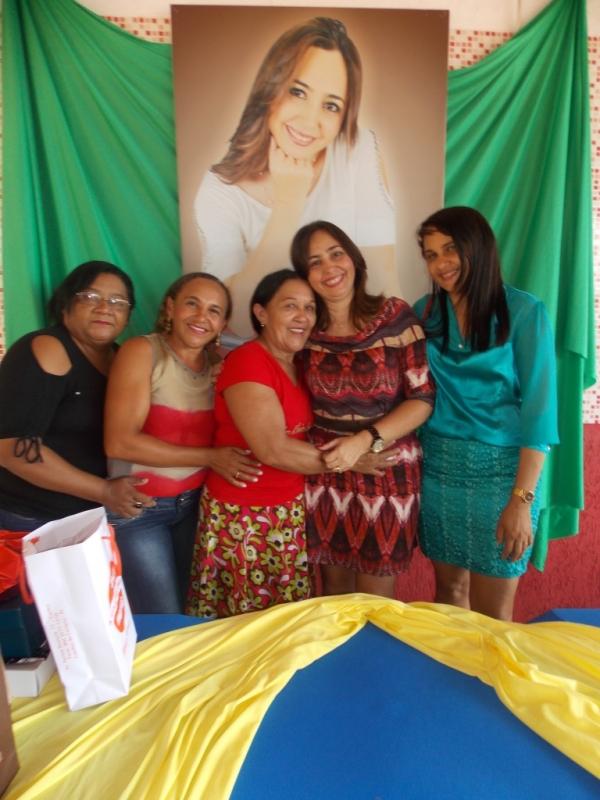 Amigos preparam almoço surpresa para 1ª dama Lindyane Batista - Imagem 5