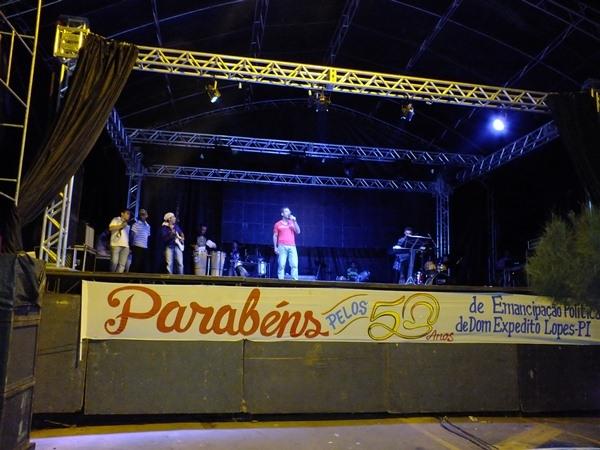 Dom Expedito Lopes: comemora Bodas de Ouro em grande estilo “50 anos de emancipação política” - Imagem 138