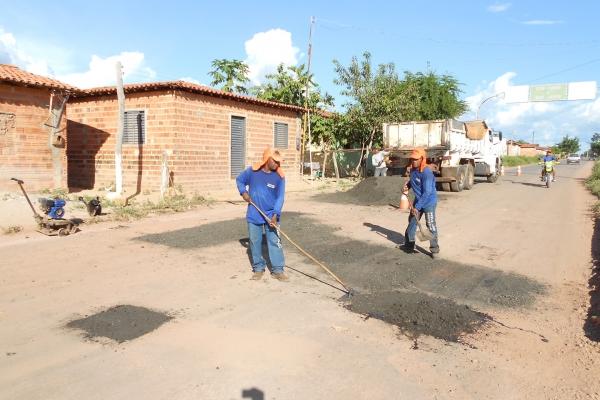 A Prefeita claudia lobo Junto ao Governo do Estado Faz Recuperação da PI que liga Currais a Bom Jesus - Imagem 16