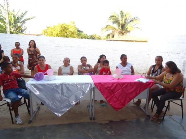 Escola Municipal Santa Catarina realizou Homenagem as Mães - Imagem 64