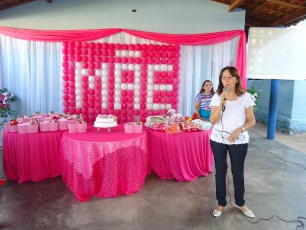 Escola Municipal Santa Catarina realizou Homenagem as Mães - Imagem 78