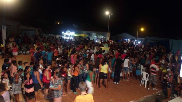 Bolo Comemorativo de 52 Anos - Imagem 53