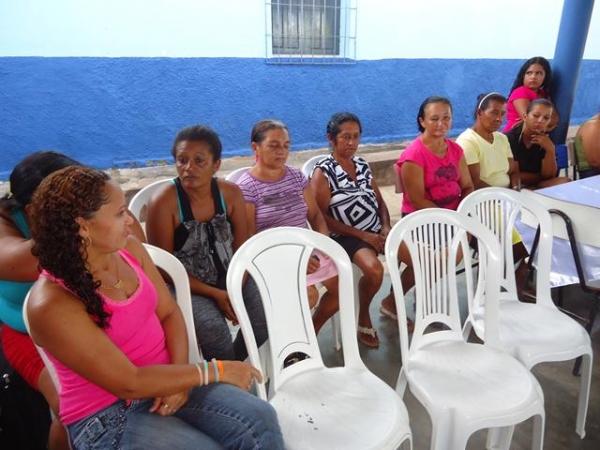 Escola Municipal Santa Catarina realizou Homenagem as Mães - Imagem 69
