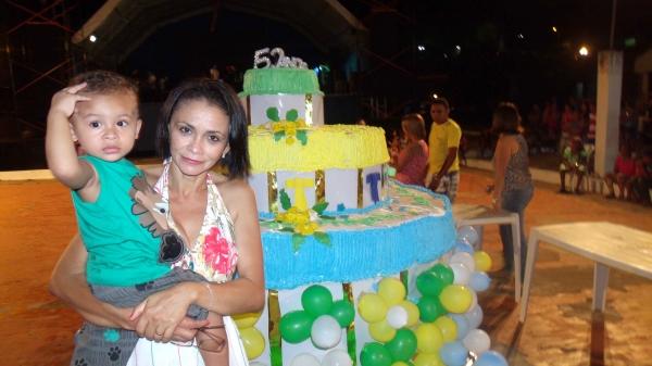 Bolo Comemorativo de 52 Anos - Imagem 10