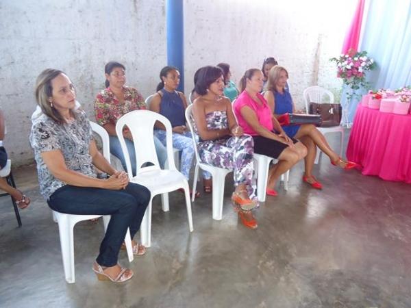 Escola Municipal Santa Catarina realizou Homenagem as Mães - Imagem 77