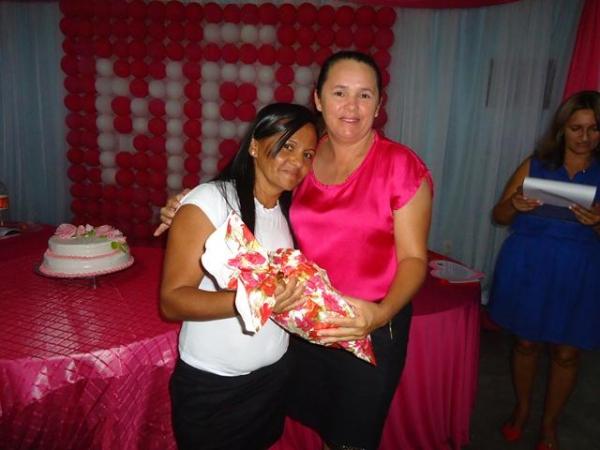 Escola Municipal Santa Catarina realizou Homenagem as Mães - Imagem 16