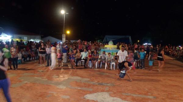 Bolo Comemorativo de 52 Anos - Imagem 24