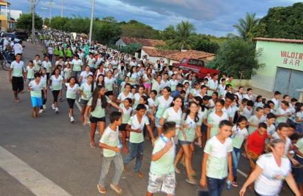 Programa Saúde na Escola - PSE realiza caminhada com alunos