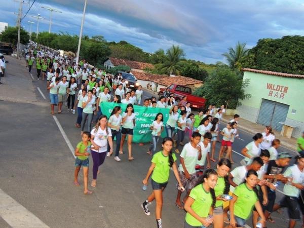 Programa Saúde na Escola - PSE realiza caminhada com alunos - Imagem 44