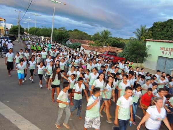 Programa Saúde na Escola - PSE realiza caminhada com alunos - Imagem 41