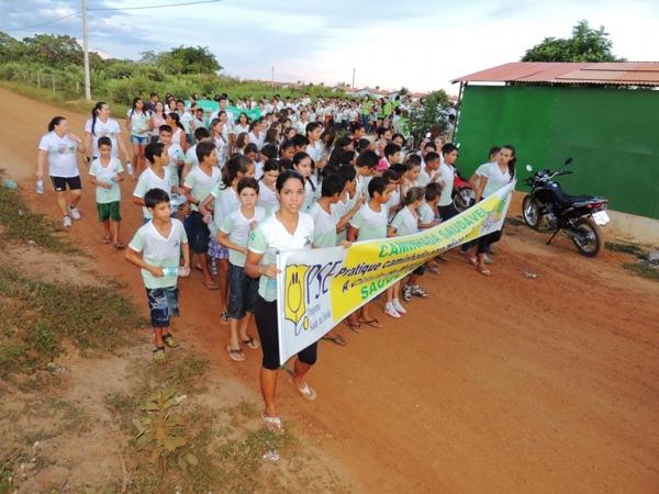 Programa Saúde na Escola - PSE realiza caminhada com alunos - Imagem 31
